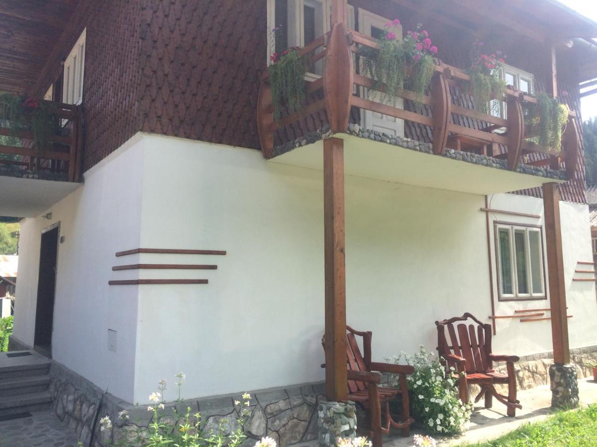 Casa De Vacanta Joldes Hotell Gîrda de Sus Exteriör bild