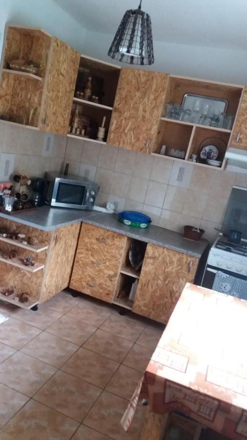 Casa De Vacanta Joldes Hotell Gîrda de Sus Exteriör bild