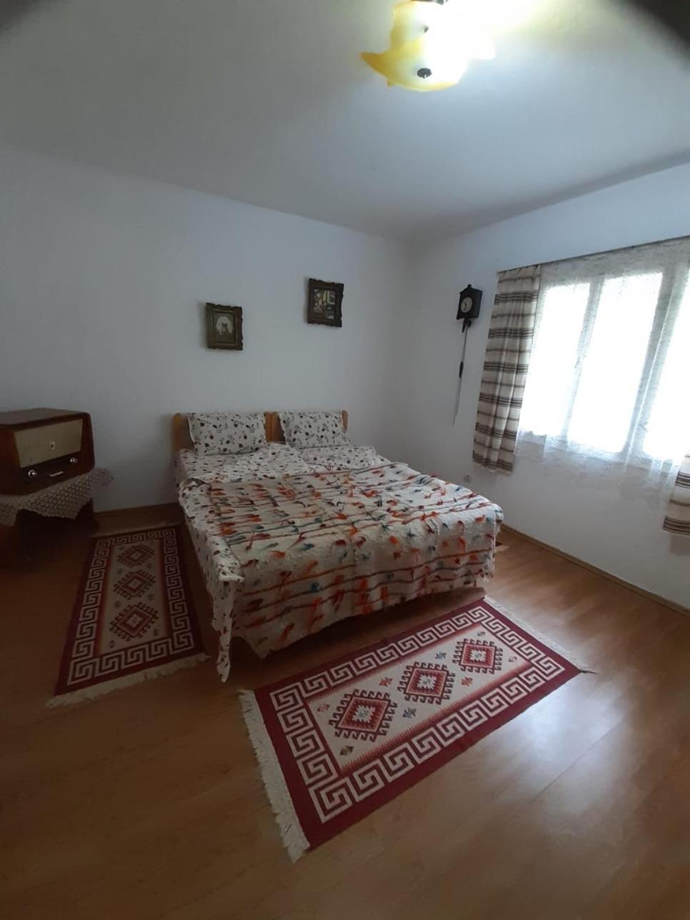 Casa De Vacanta Joldes Hotell Gîrda de Sus Exteriör bild